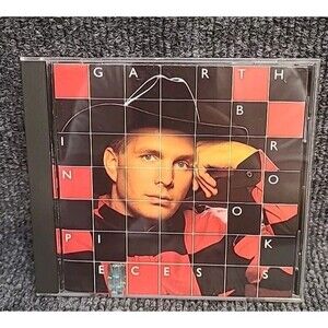 Vintage GARTH BROOKS - In Pieces CD Capitol Records